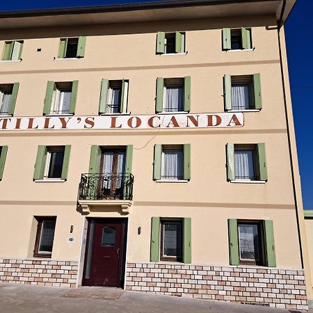 Tilly'S Locanda Борсо дел Грапа Екстериор снимка